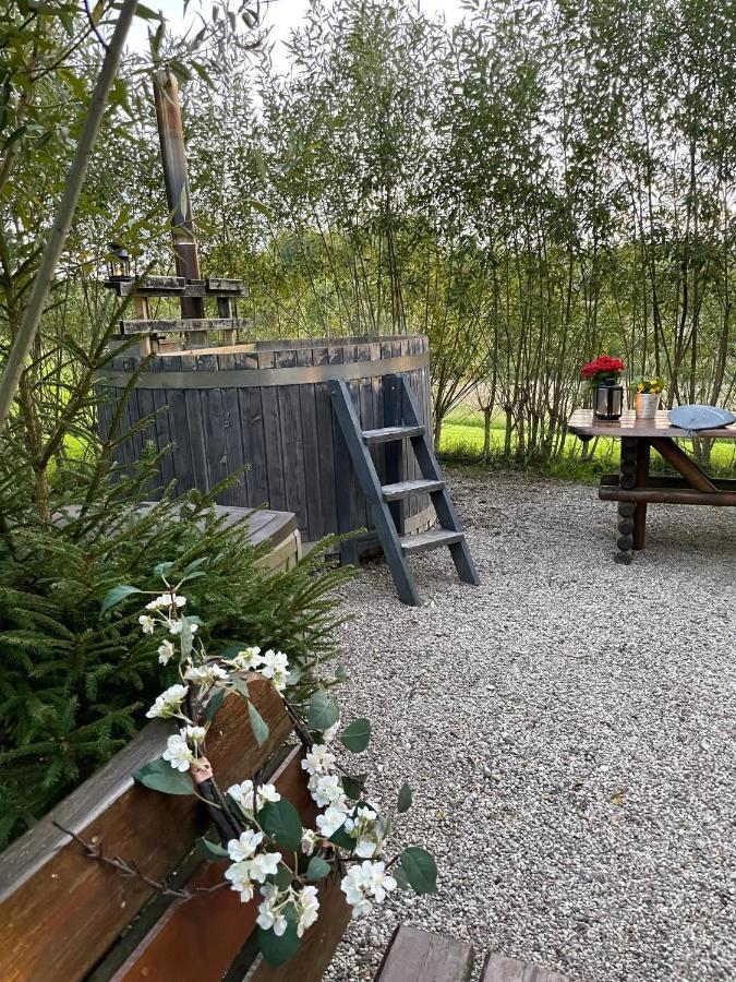 Glamp Glamour***** Kowale Oleckie ภายนอก รูปภาพ